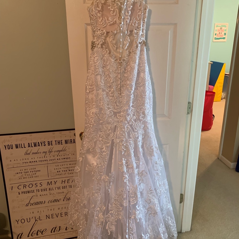 Madison James designer wedding gown - Picture 5 of 5